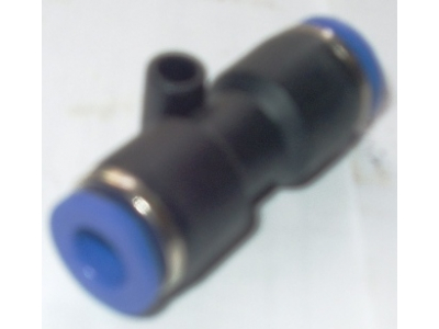 Фитинг быстрого соединения прямой d-6 HOWO (ХОВО)  фото 1 Пятигорск