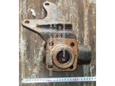 Кронштейн передней тормозной камеры правый H HOWO (ХОВО) AZ9100410036 фото 1 Пятигорск